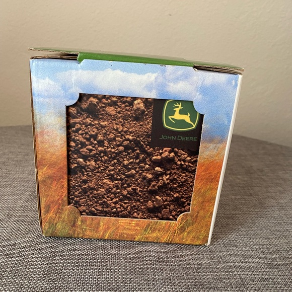 John Deere Mug and Coaster set in original packaging. - Picture 11 of 13